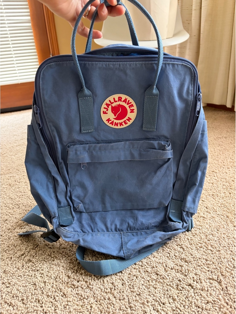 blue Fjällräven Kånken backpack everyday outdoor lightweight